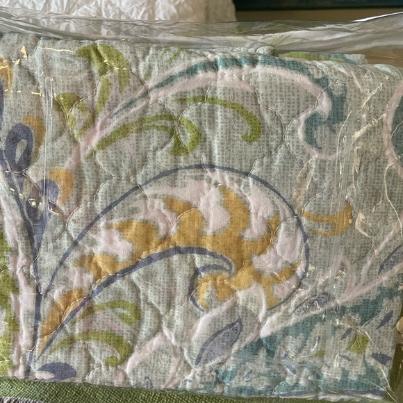 Sea foam blue and green Standard pillow shams cotton pillow shams - Picture 5 of 5